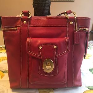 Coach EUC Fuchsia Gigi Tote Style #F12888